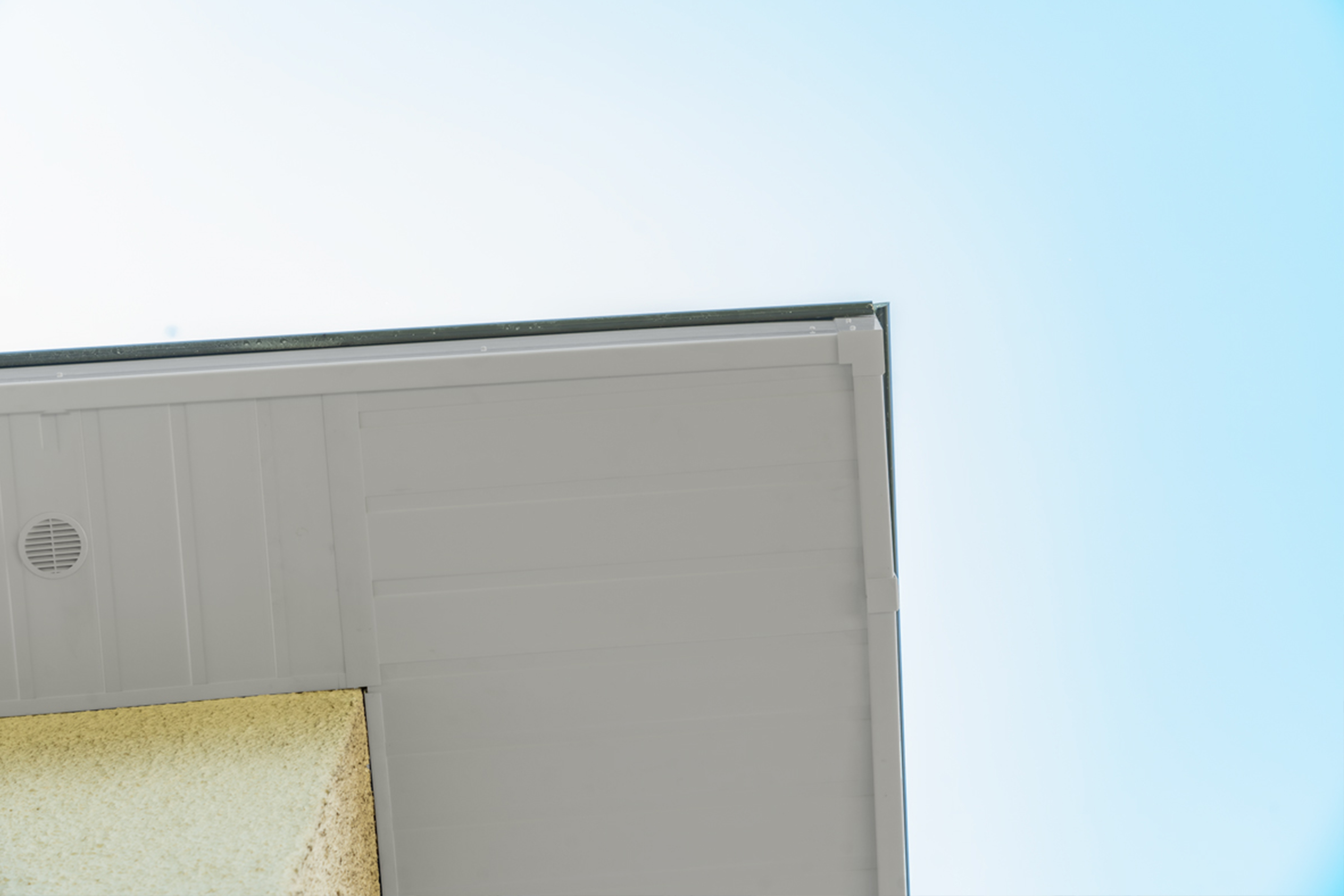Another alt text